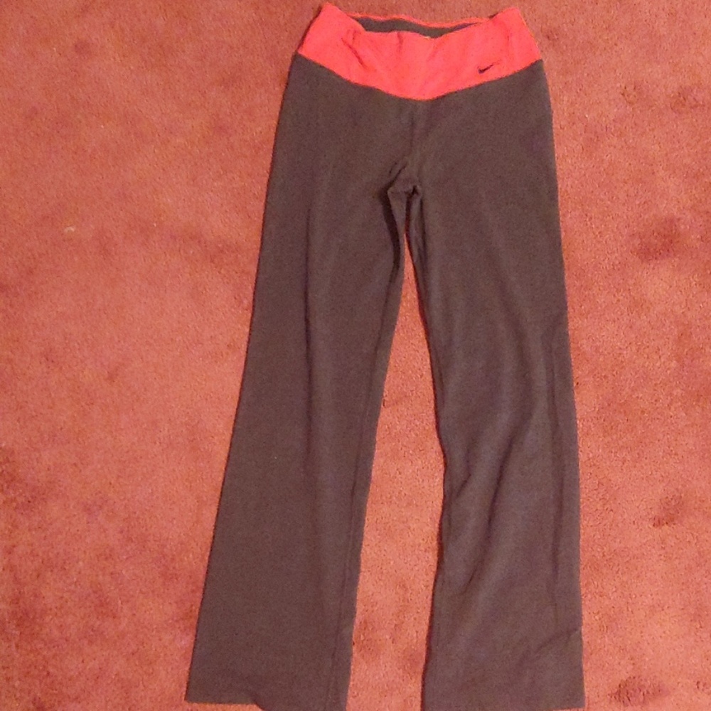 Nike Dri Fit Women's Pants Size Smalll